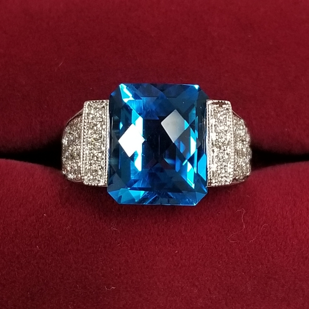 14k White Gold Swiss Blue Topaz & Diamond Ladies Ring